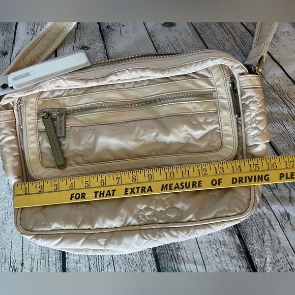 Stella McCartney LeSportsac NWT blush snap in pouch dust bag - Picture 7 of 10